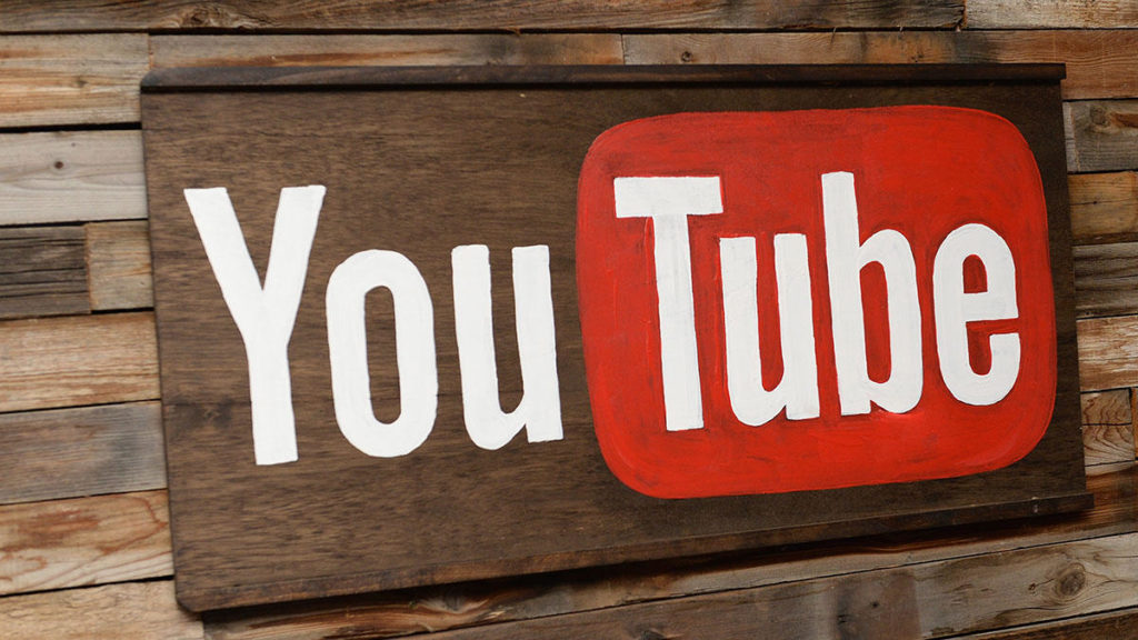 youtube-on-wood